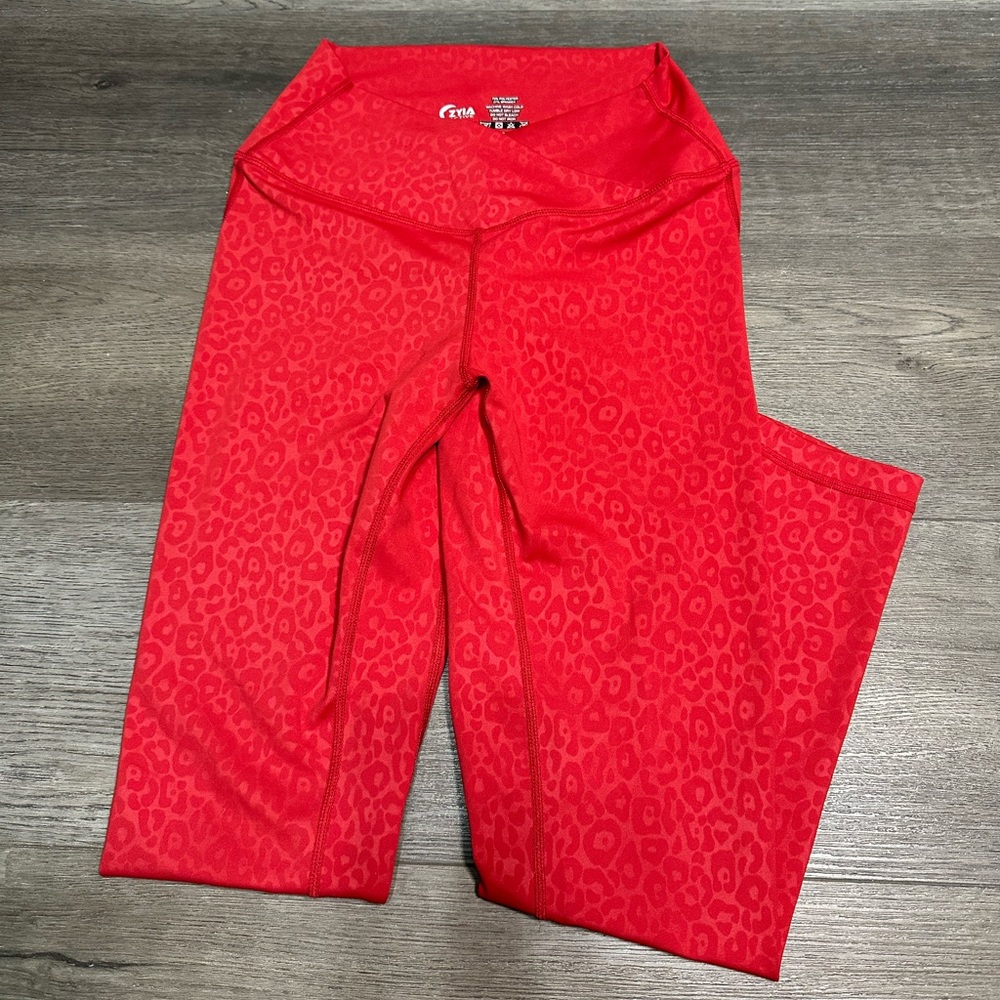 zyia active red leopard print leggings size 6/8